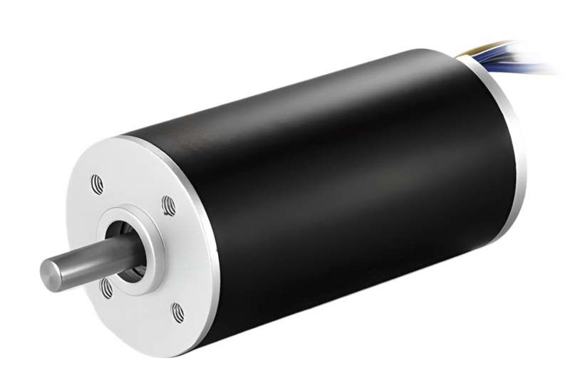 ऊर्जा दक्षता स्लॉटलेस ब्रशलेस डीसी मोटर 18V 32mm 97W 14400rpm शून्य कॉगिंग मोटर